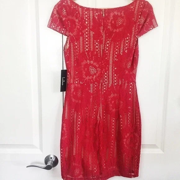 Lulu's NWT Red Lace Bodycon Mini Dress Date S - Picture 7 of 9
